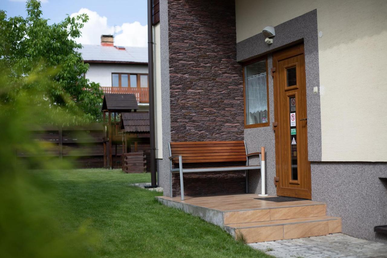 Guest House Fleurs Liptovsky Mikulas Luaran gambar