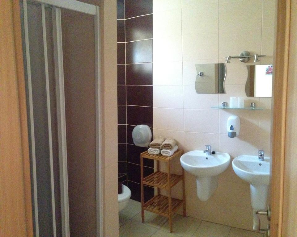 Guest House Fleurs Liptovsky Mikulas Bilik gambar