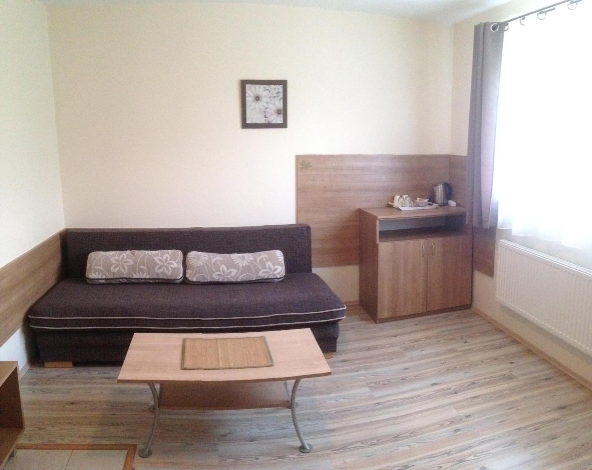 Guest House Fleurs Liptovsky Mikulas Luaran gambar